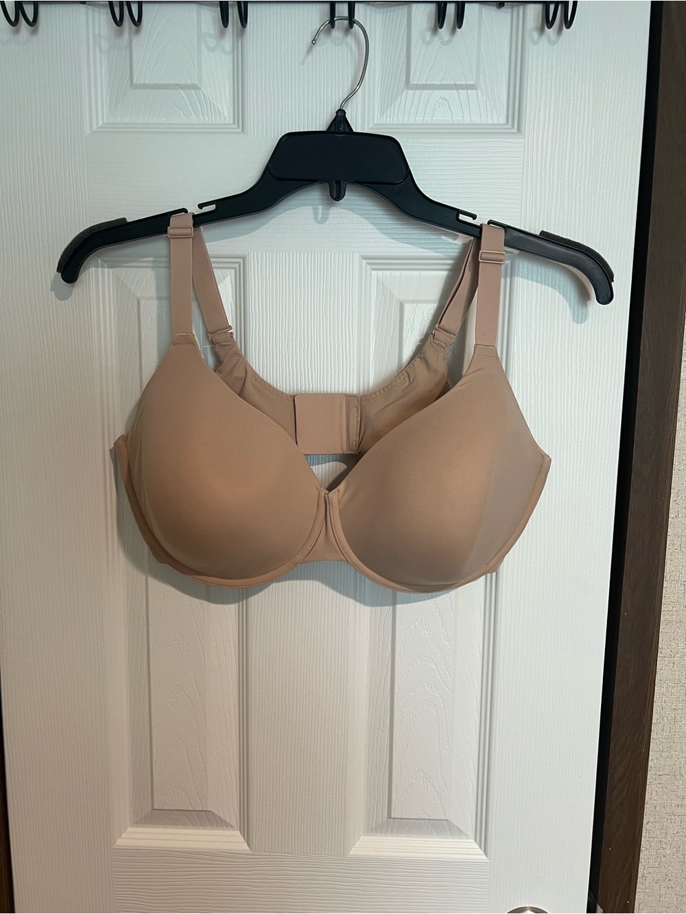 SKIMS underwire, lightly lined T-Shirt Bra - Nude